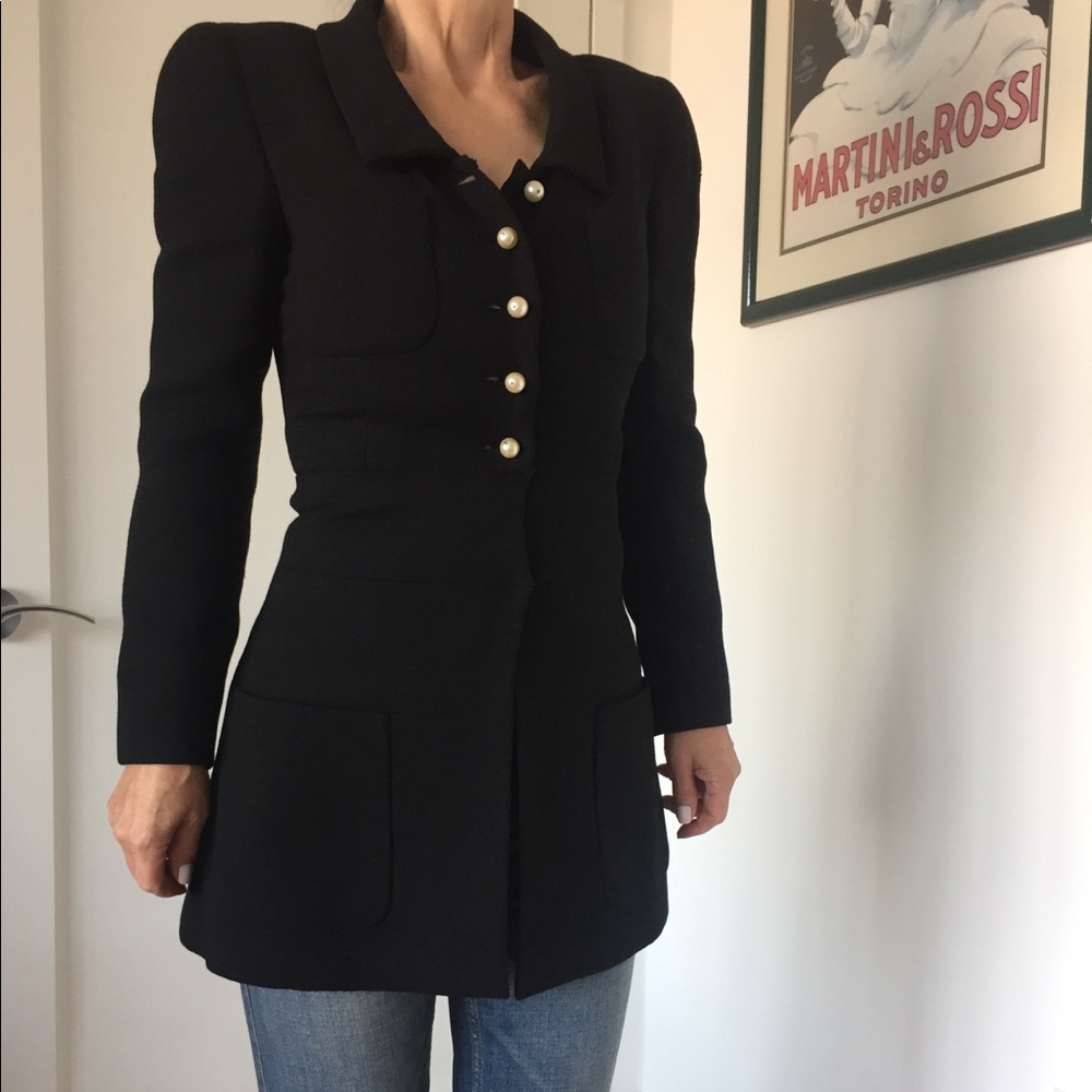 CHANEL Vintage Authentic Black Jacket Pearl Buttons - Picture 5 of 16